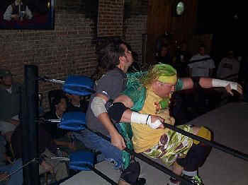 act11.jpg (25574 bytes)