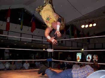 act3.jpg (23896 bytes)