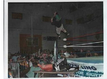 hf1.jpg (22696 bytes)